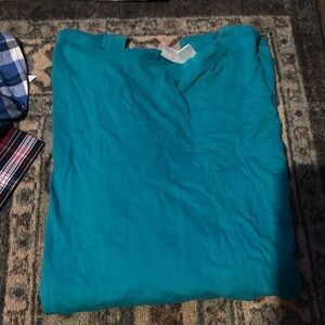 King size men’s long sleeve t-shirt